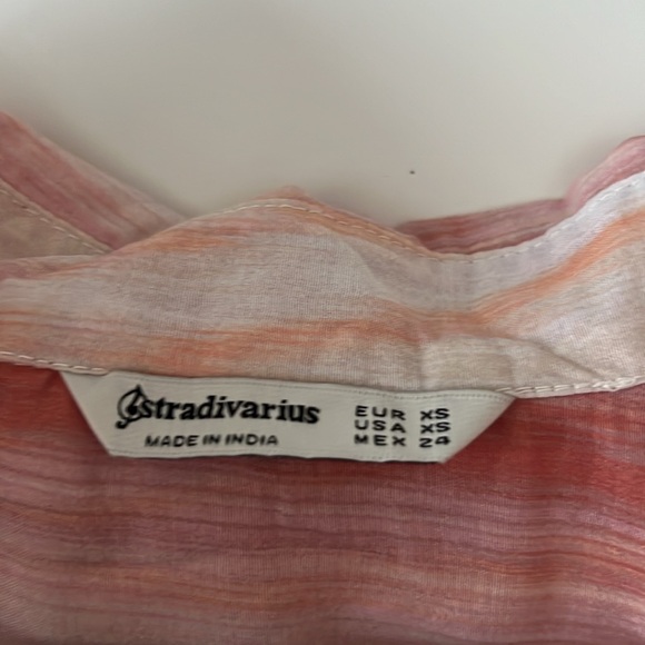 Flowy oversized button down - Picture 2 of 2